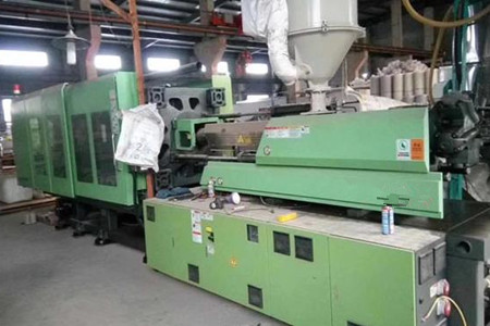 PET瓶胚快速注塑機(jī)的選擇要點(diǎn)，由廠家為您解惑！